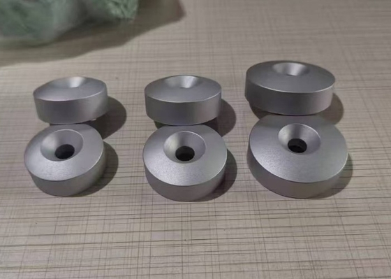 Bộ phận phụ tùng phòng tập thể dục hợp kim ống nắp cho sự phát triển cơ bắp tối ưu